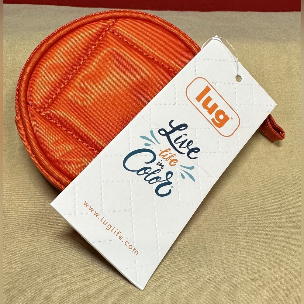 NWT Lug Circle Pouch Orange Coin Purse 3.5” Diameter With Key Chain Clip - Picture 3 of 11
